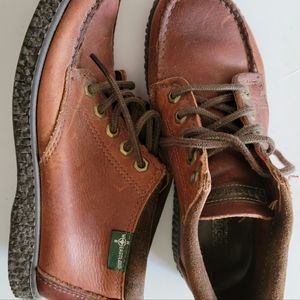 EASTLAND SHORT LEATHER  BOOTS